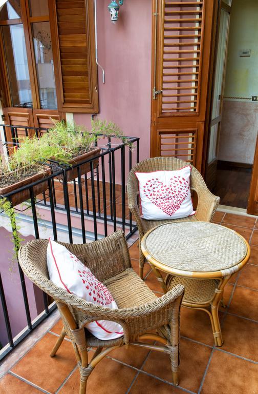 B&B Lighea Messina Exterior foto